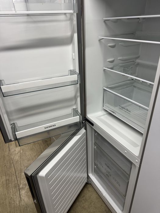 Хладилник с фризер Siemens А++ No frost GERMANY Гаранция