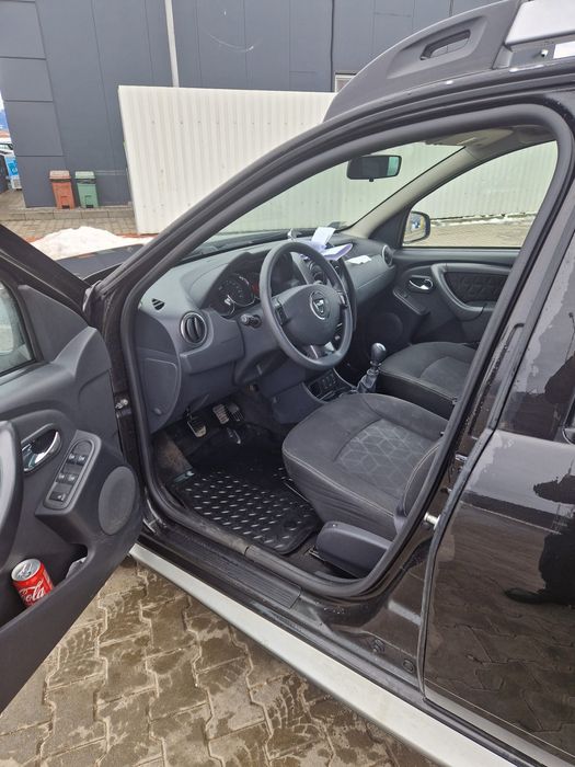 Dacia duster an fb 2015 motor 1,2 bezina