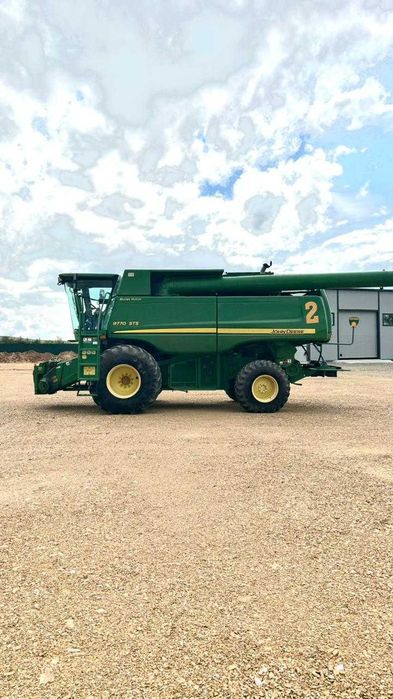 Комбайн John Deere 9770STS