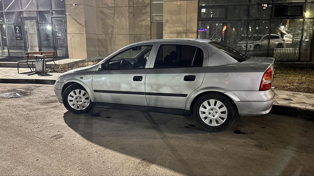 Opel astra G 2004