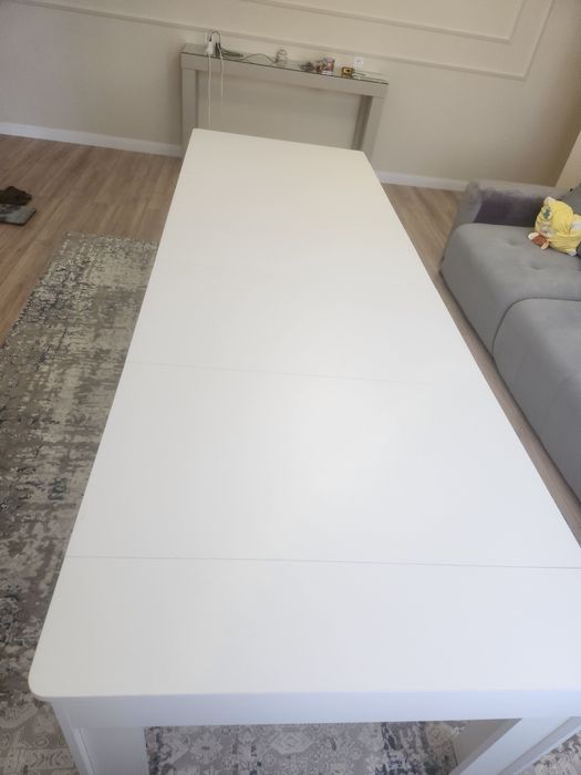 Стол белый. Консоль-трансформер