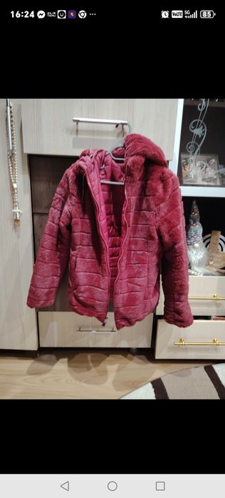 Haina cu 2 fete , stare foarte buna , purtata de câteva ori