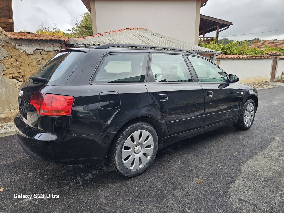 Audi A4 B7 НА Части Може и Цяла