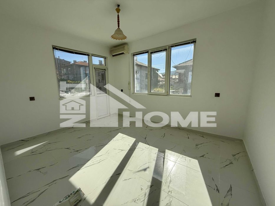 Продава се Тристаен апартамент в Асеновград - 114 кв.м за 1448 €/кв.м - Снимка #12