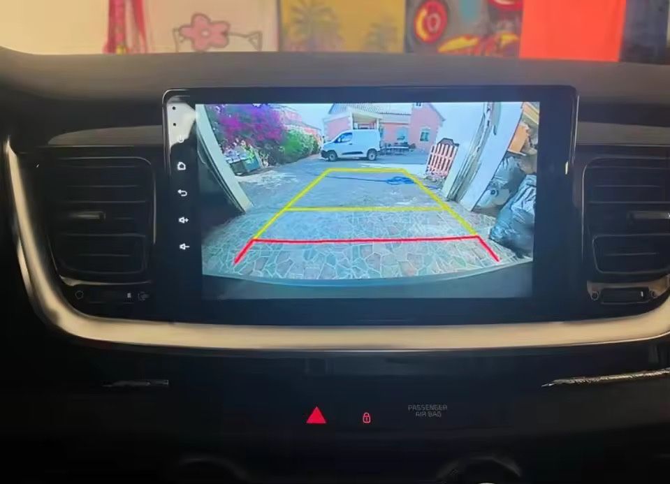 Navigatie dedicata Kia Rio / Kia Stonic, cu CarPlay  ~ Pret Redus ‼️