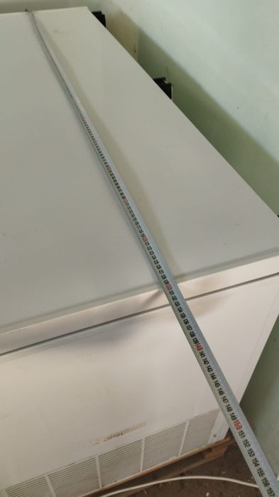 Морозильник в идеальном состояний