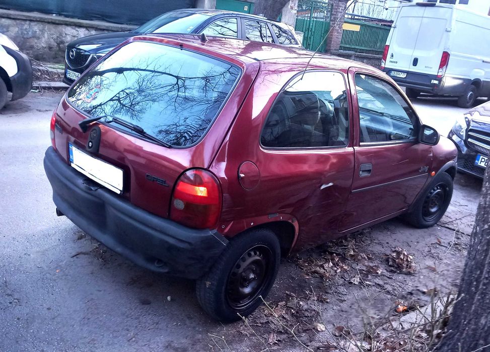 Opel Corsa 1.2 моноинжекция, 1994