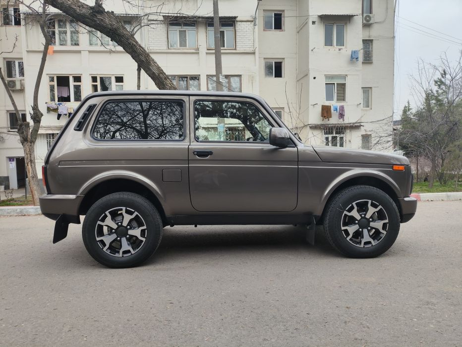 Нива Урбан 2021 год