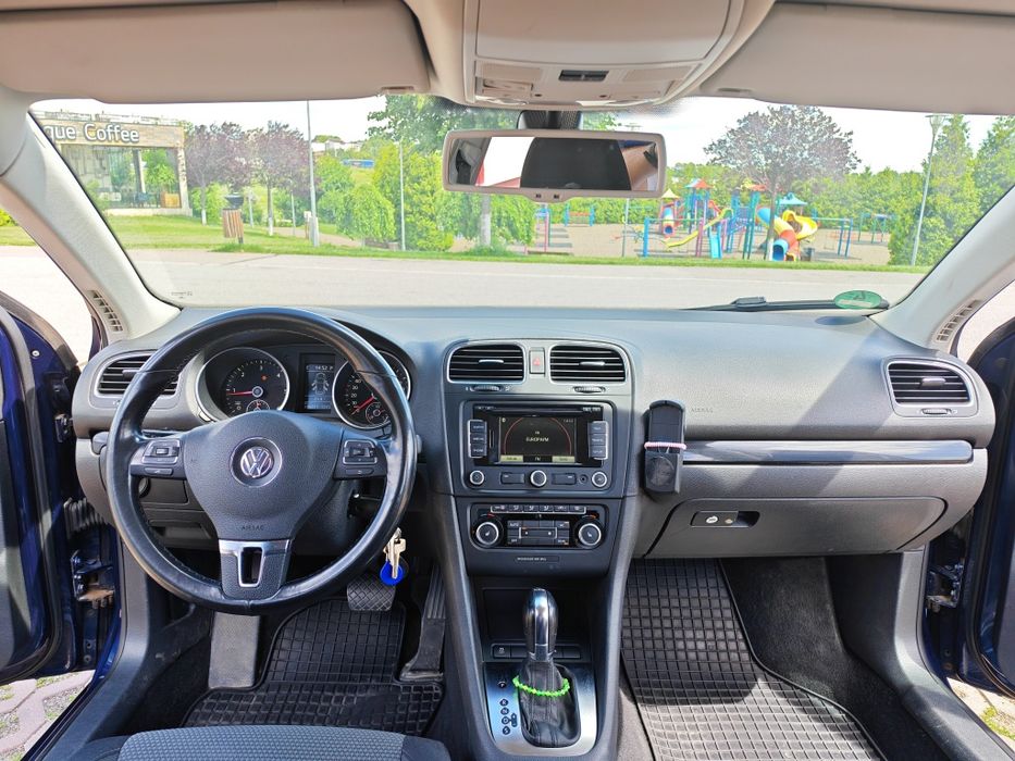 VOLKSWAGEN Golf 2011 — imagine 5