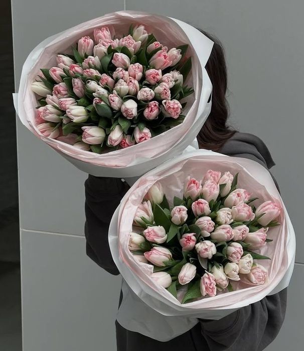 Цветы,букеты роз,пионов,тюльпанов