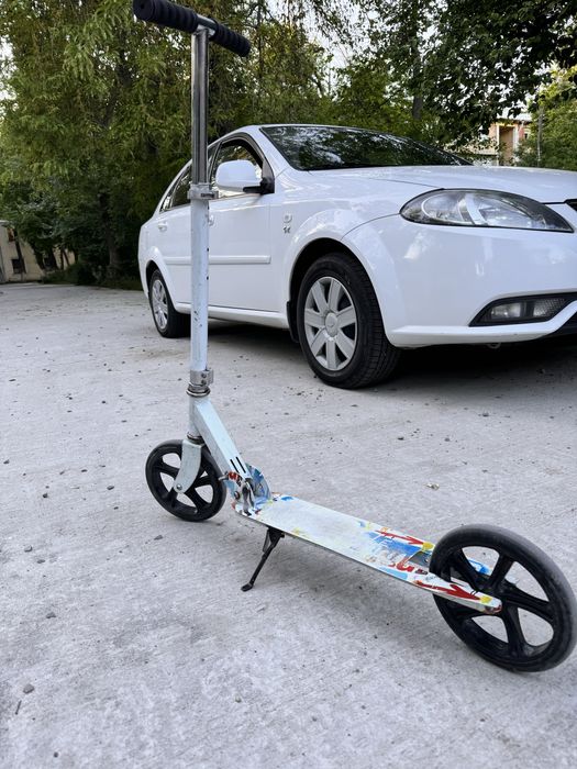 Продам детский самокат