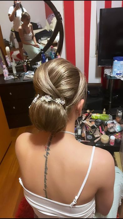 Machiaj profesional și Coafat