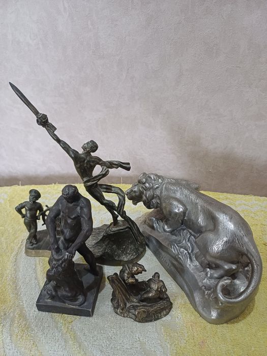 Продам статуэтки ссср.