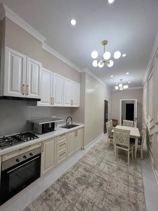 Продается квартира 3/3/9 новострой