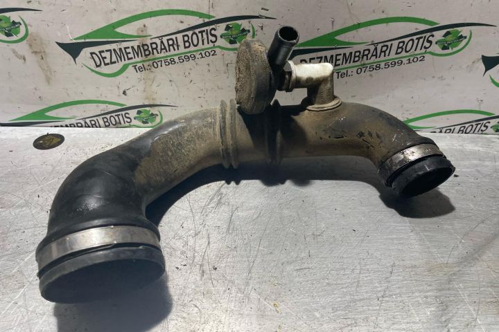 Furtun intercooler Renault Megane a 2-a generatie