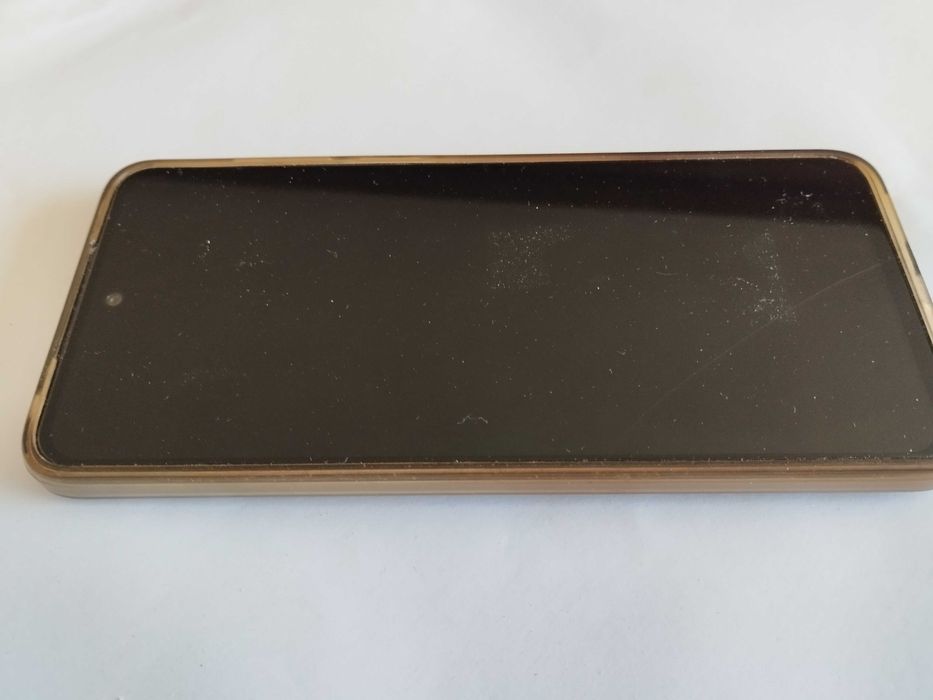 Продавам Motorola g13