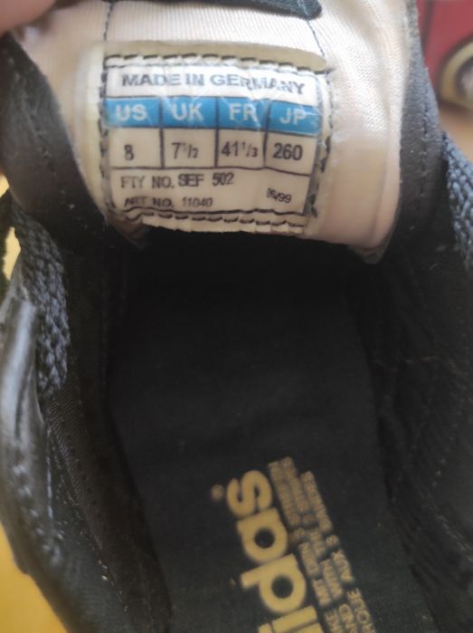 Намалям-Бутонки("Adidas word cup"N-41и"Predator"N-42