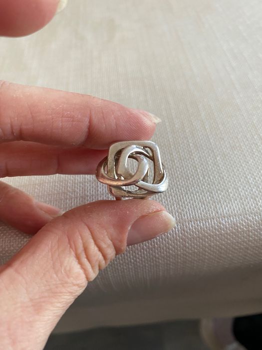 Дамски сребърен пръстен