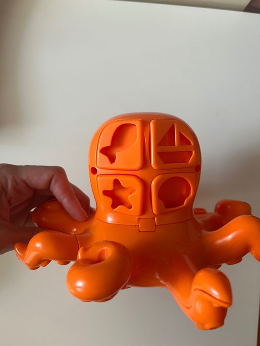 Детска играчка октоподче