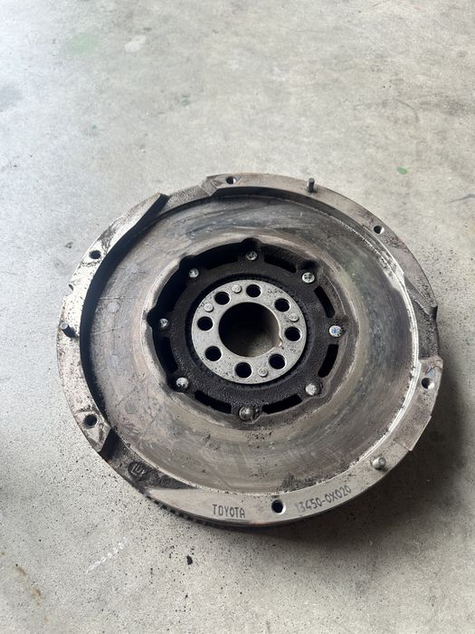 Cutie de viteze Toyota Avensis motor 1.6 D (bmw) volanta disc placa