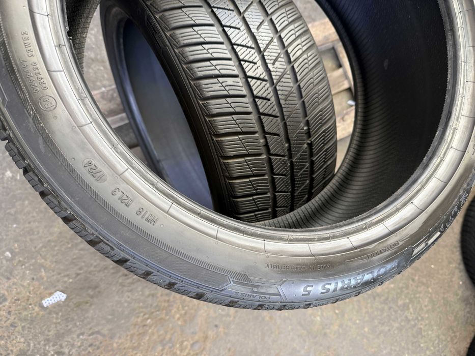 2x Anvelope Iarna 235/40 r19 M+S - Barum Polaris 5