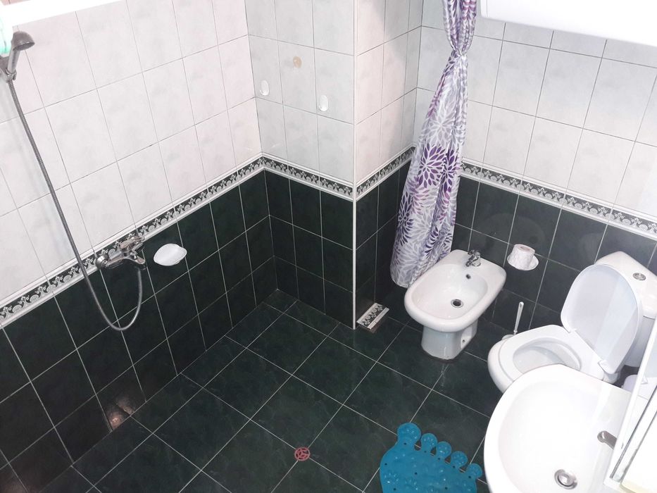 Дава се под наем Двустаен апартамент в Велико Търново, Център - 56 кв.м за 285.6 € - Снимка #7