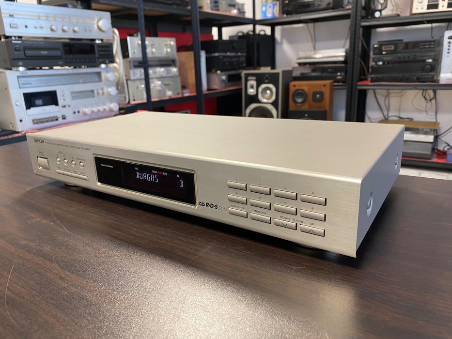 Класен тунер Denon