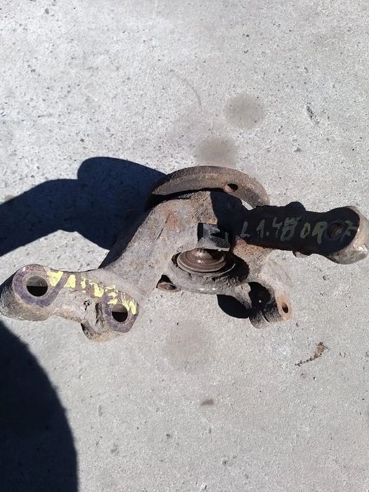 Fuzeta dreapta fata 1.4 b dacia logan 1 ls