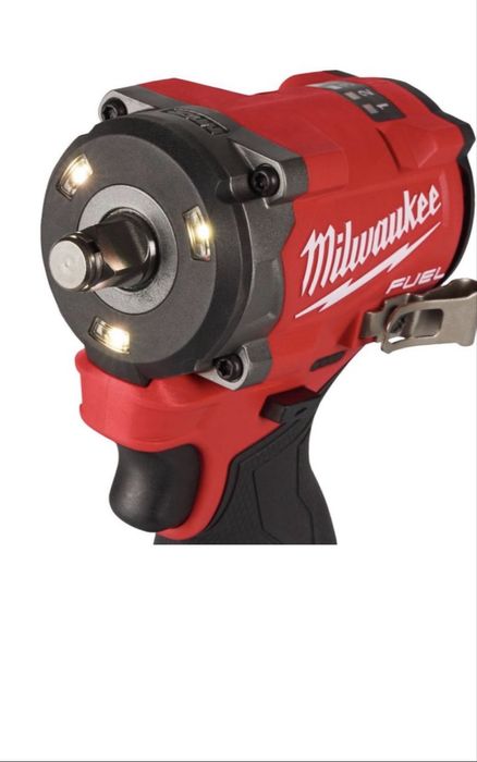 Cheie compacta M12 FUEL Milwaukee, cu inel de fixare, 3000 RPM - Nouă