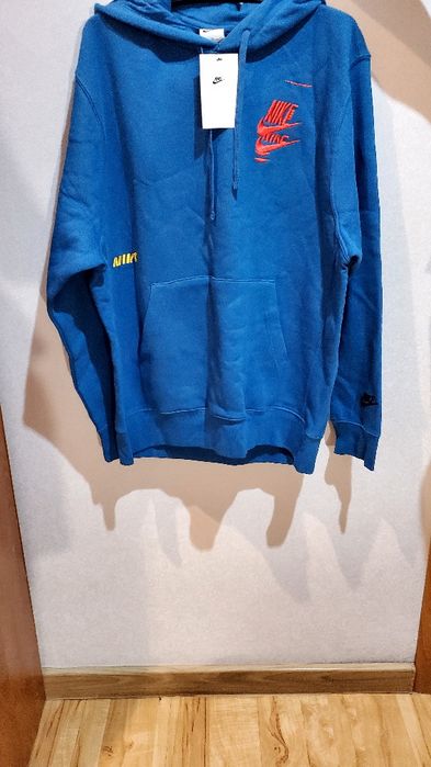 Продаётся спортивный  костюм Nike