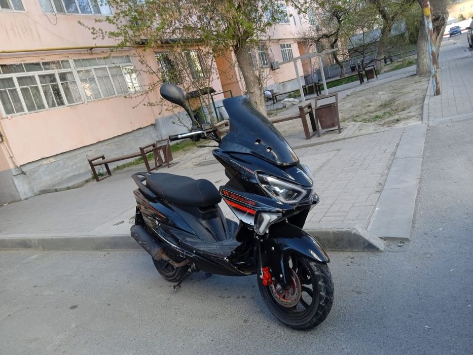 Продаю за  140000тнг