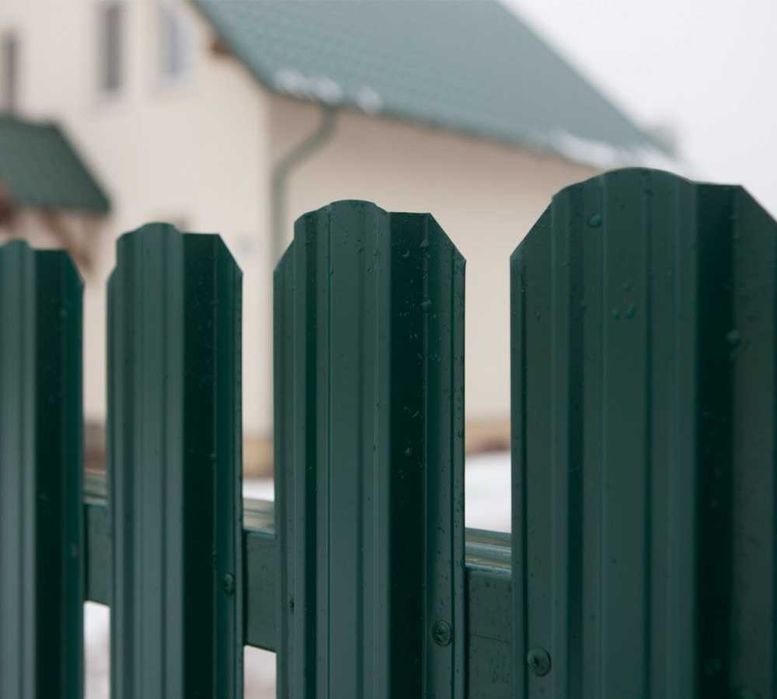 Штакетник Евро металлический