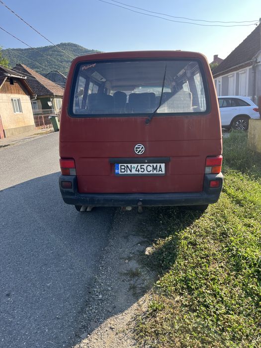 Volkswagen T4 an 2000 9locuri