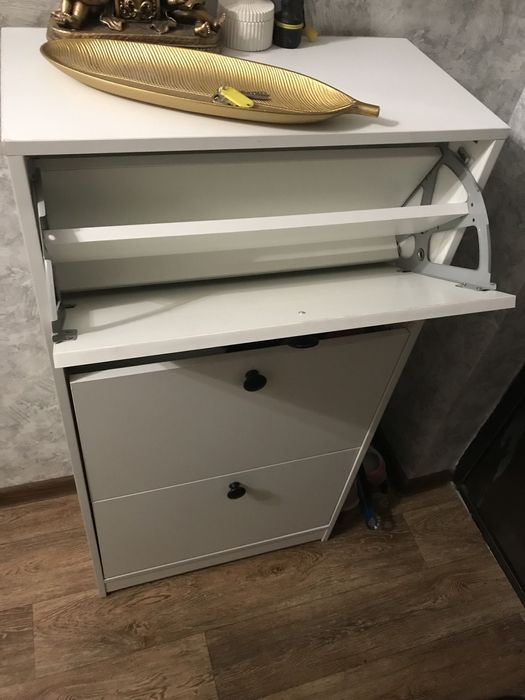 Шкаф для обуви белый