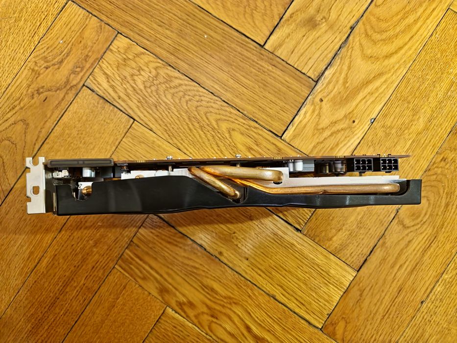 Видеокарта Radeon HD7950