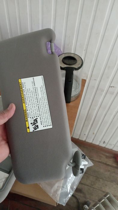 Казырек солнцезащитный Камри 40.45