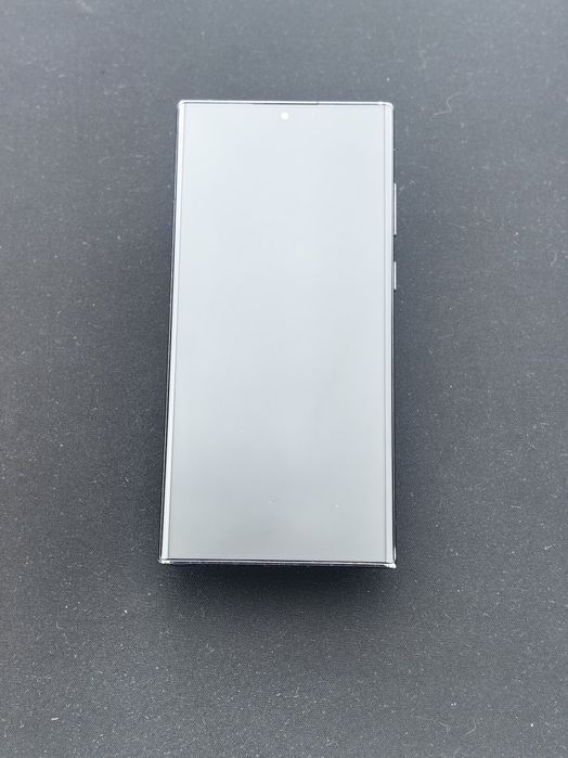 Samsung Galaxy S22 Ultra  128 GB ID-uxa690