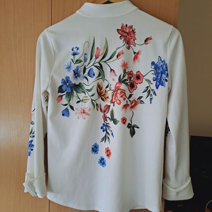 Красива Дамска риза