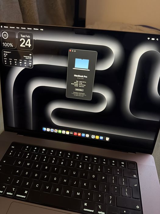 Macbook Pro M2 16 inch 2023 512 16 gb ram