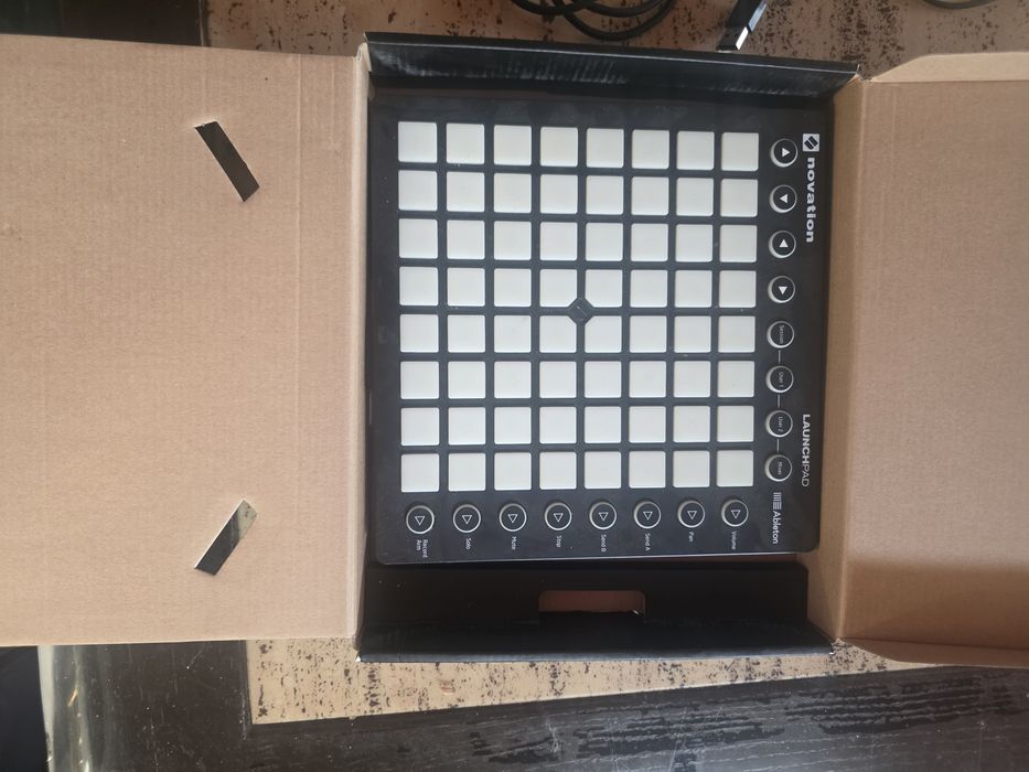 Novation Launchpad MK 2