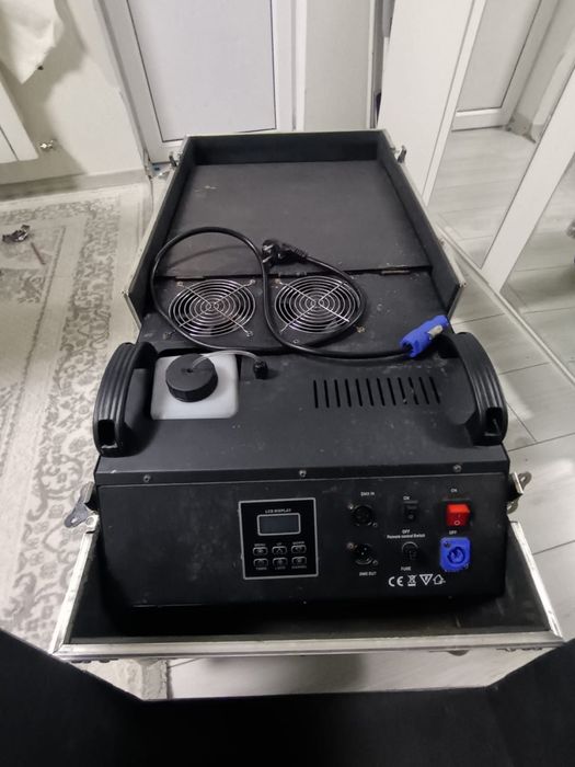 Тяжелый дым аппарат продам