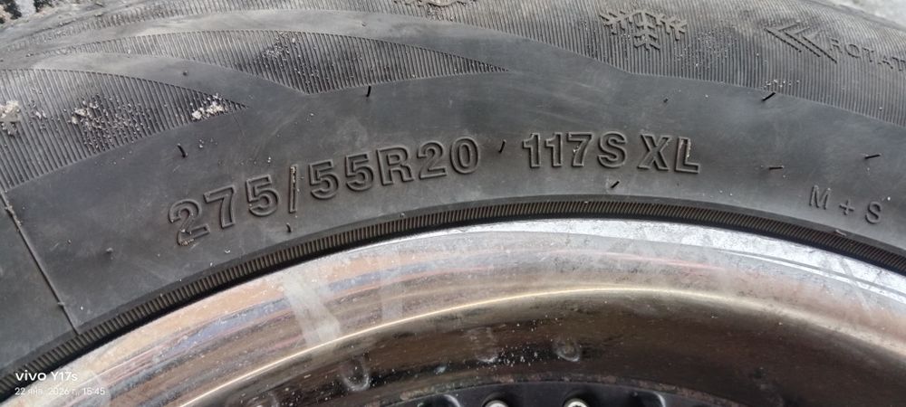 Продам комплект колес