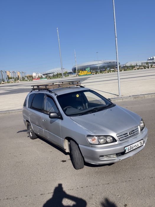 Тойота Ипсум 1997