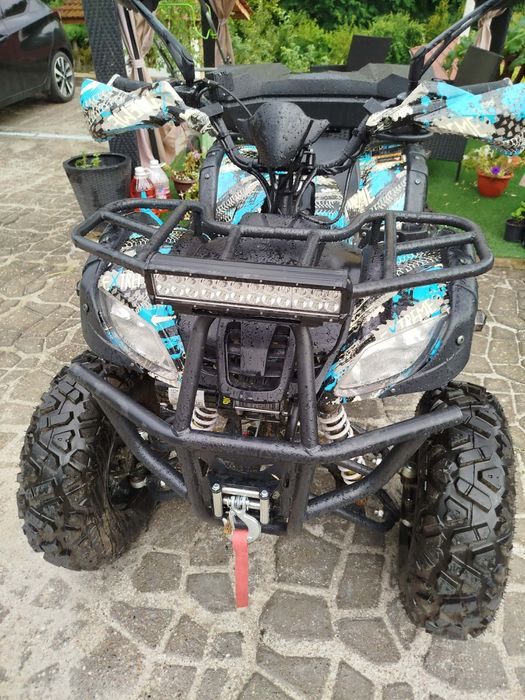 ATV на една година на 390 км.