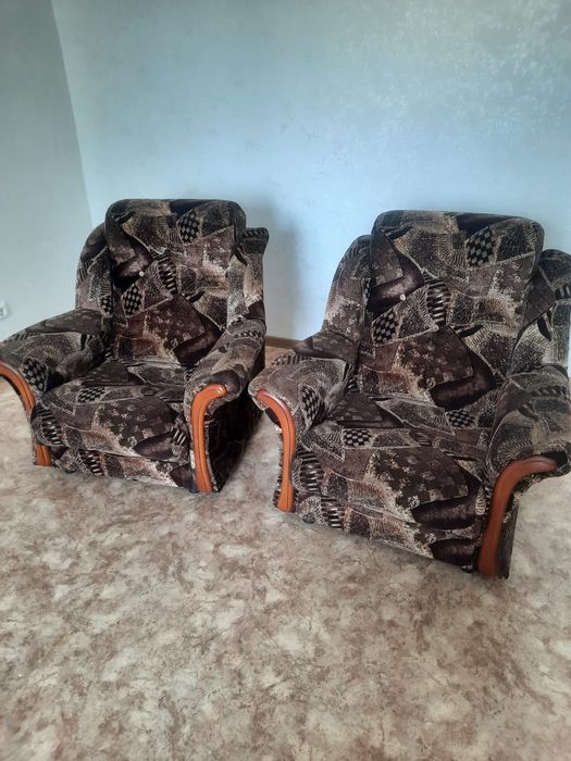 Диван и 2 кресла
