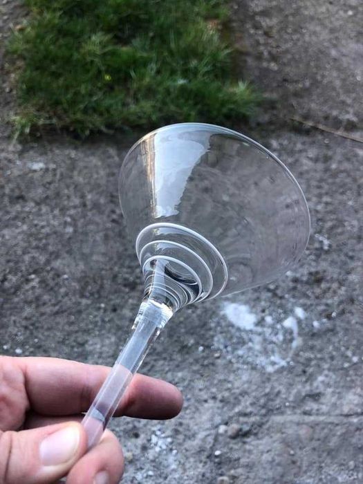 Комплект стъклени чаши и вази Мартини