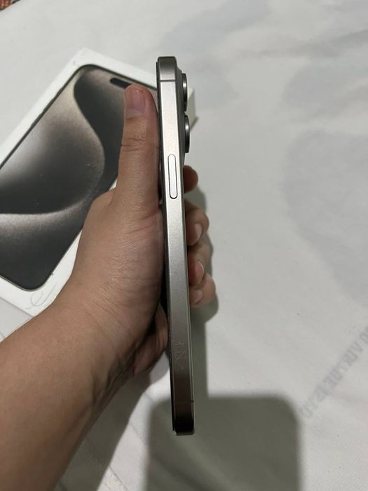 Iphone 15 Pro Max (Natural Titanium) 86%
