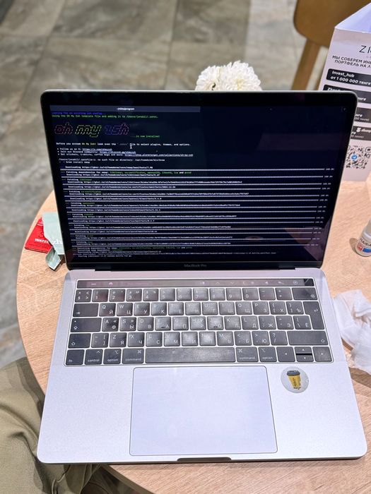 Macbook pro 13,состояние хорошее