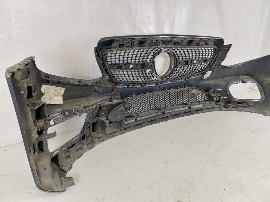 Предна броня AMG с централна и долна решетка Mercedes-Benz Е-Клас / Me