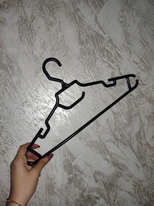 Вешалки для одежды